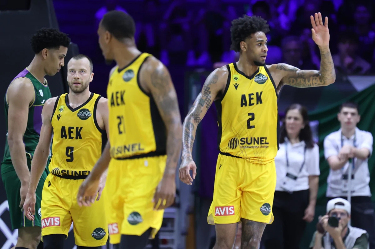aek malaga scaled.jpg